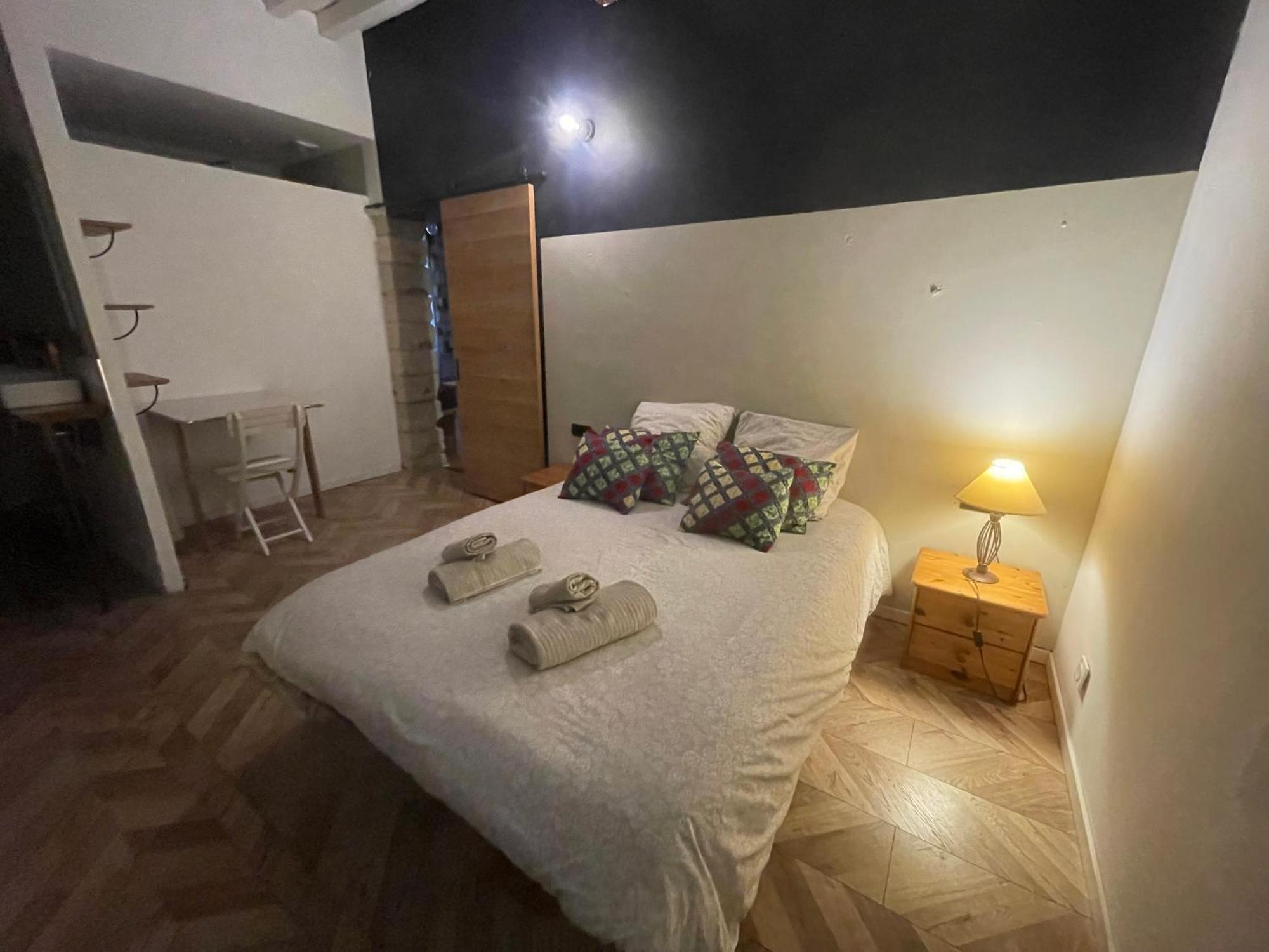 De Caractere, Proche Palais Des Papes Apartamento Aviñón